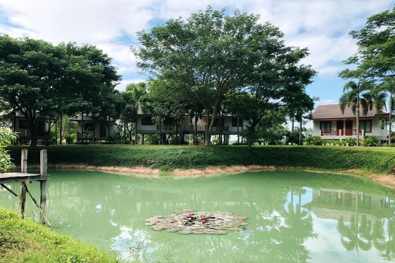 Resort Railumpoo Nakhon Sawan Luaran gambar