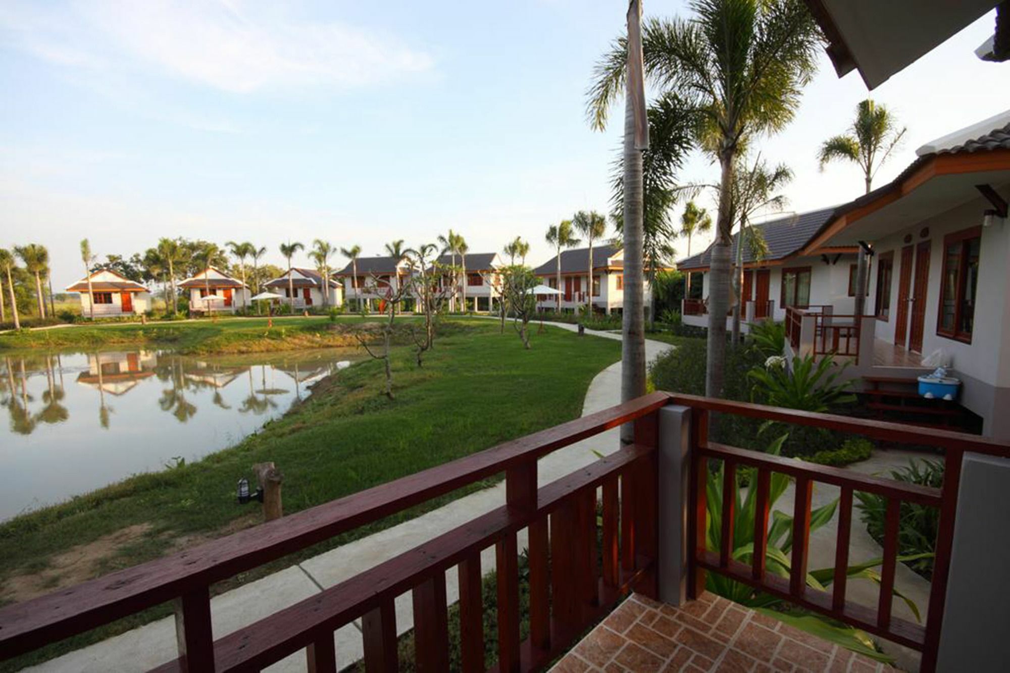 Resort Railumpoo Nakhon Sawan Luaran gambar