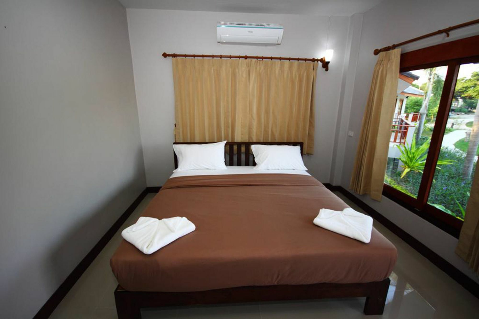 Resort Railumpoo Nakhon Sawan Luaran gambar