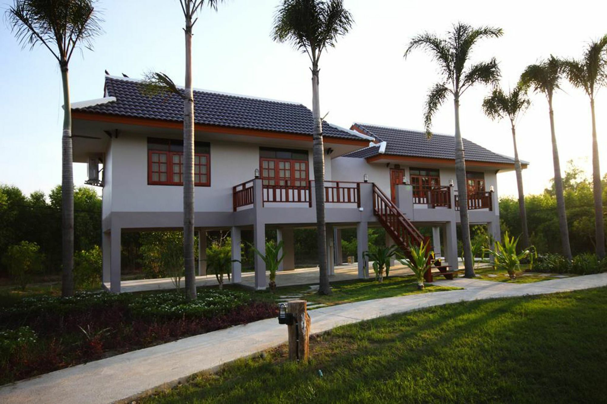 Resort Railumpoo Nakhon Sawan Luaran gambar
