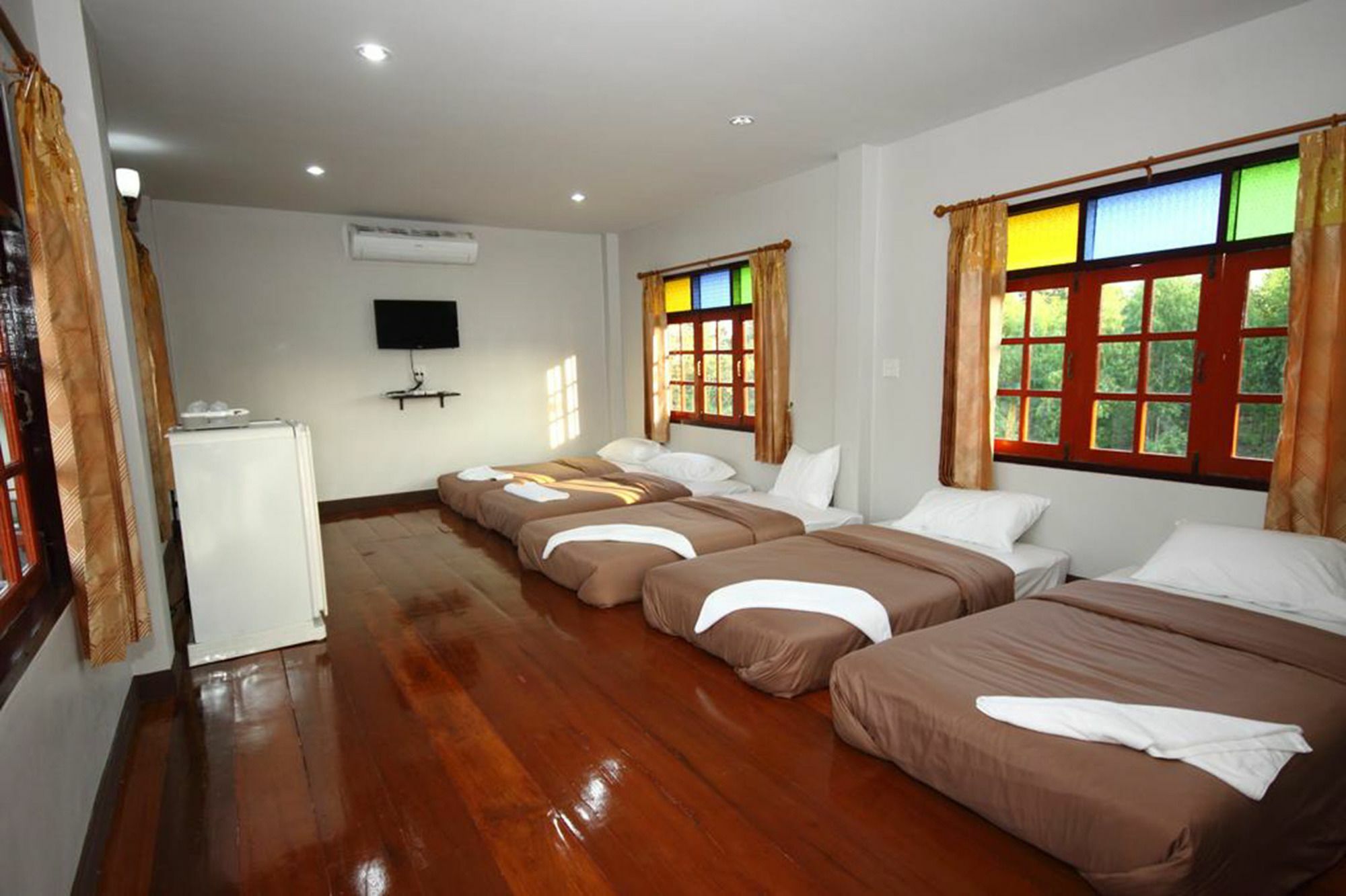 Resort Railumpoo Nakhon Sawan Luaran gambar